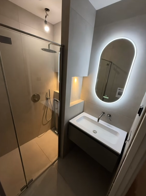 Badkamerrenovatie in uitvoering door Diamant Renovatie B.V.